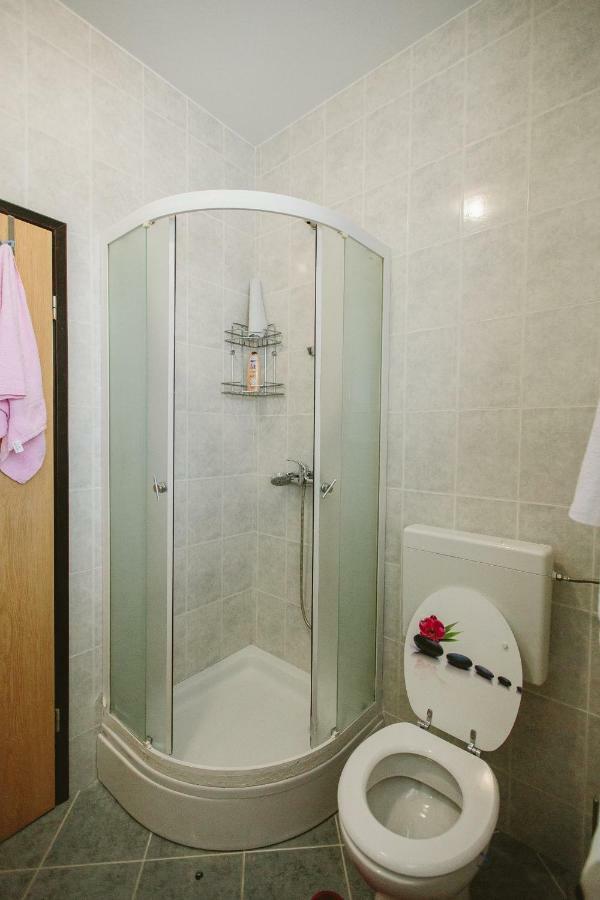 Studio Apartman Salopek Огулин Екстериор снимка